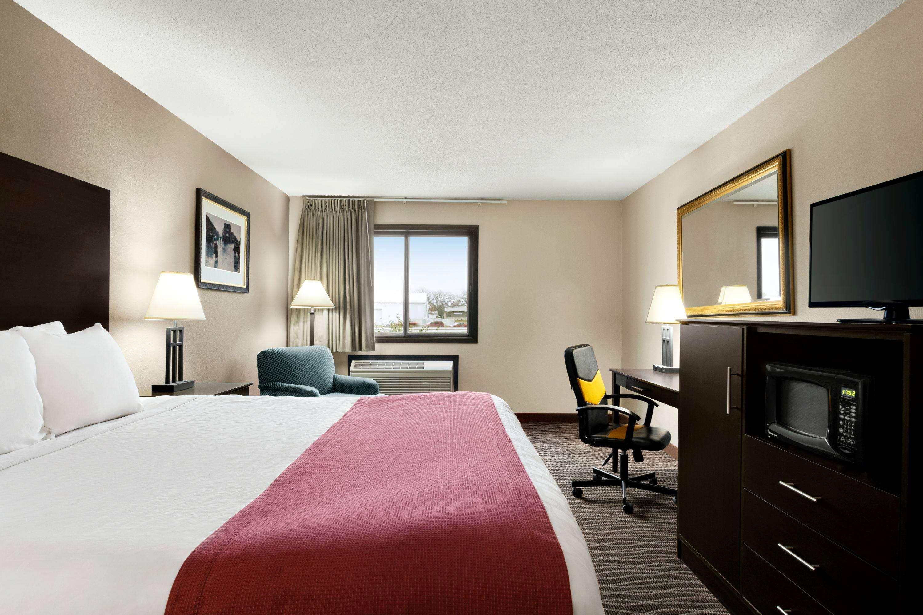 Baymont By Wyndham Sioux Falls North,I-29,Russell St, Airport Ngoại thất bức ảnh