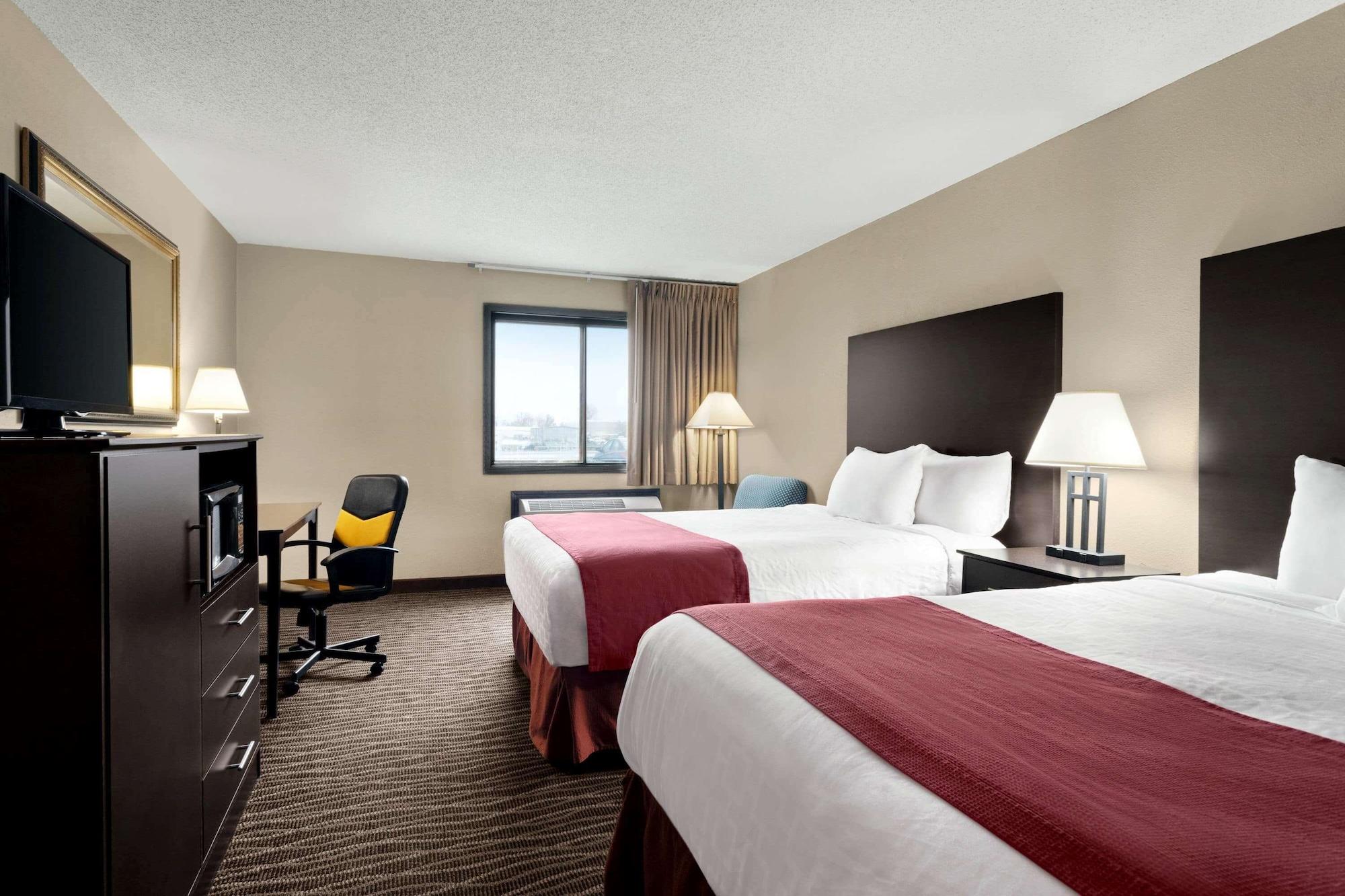 Baymont By Wyndham Sioux Falls North,I-29,Russell St, Airport Ngoại thất bức ảnh
