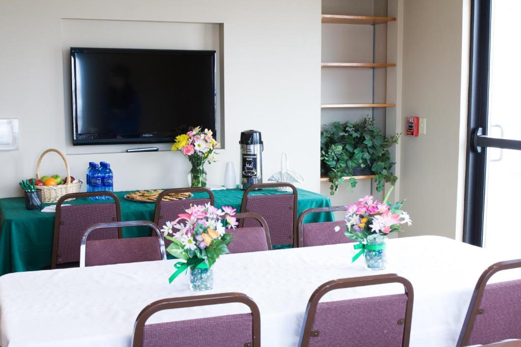 Baymont By Wyndham Sioux Falls North,I-29,Russell St, Airport Ngoại thất bức ảnh