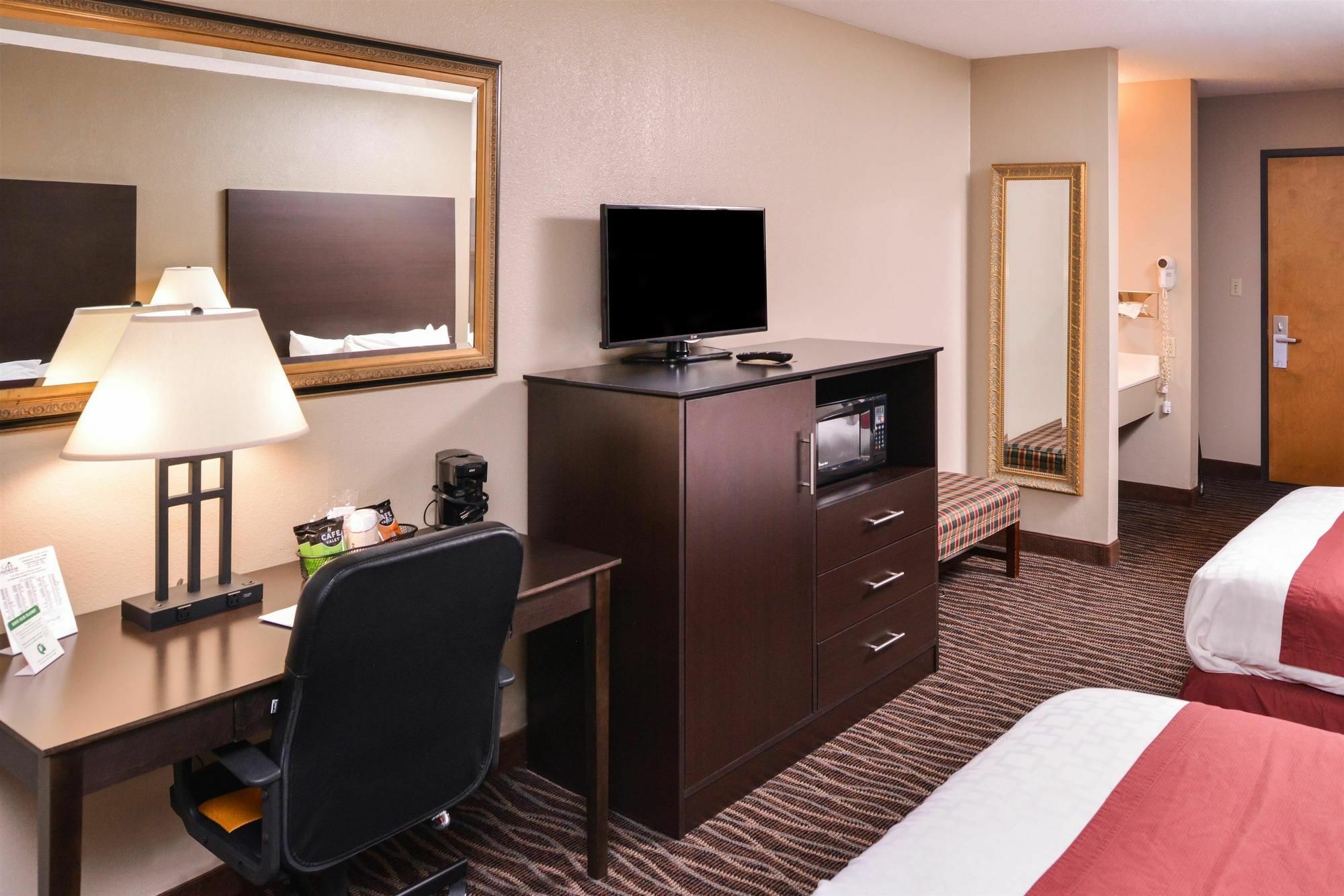 Baymont By Wyndham Sioux Falls North,I-29,Russell St, Airport Ngoại thất bức ảnh